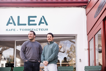 Alea Kafé est un des rares, si ce n’est le seul atelier de torréfaction à l’intérieur du Pays Basque Nord. 