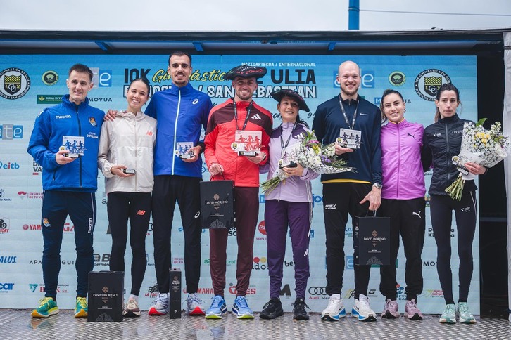 El podio de ambas pruebas élite, incluyendo los mejores guipuzcoanos.