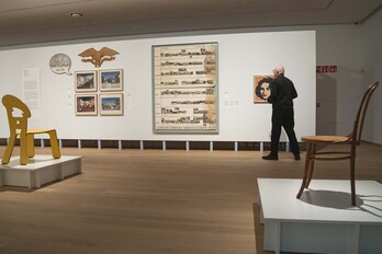 Aulkiak, artea... Denise Scott Brownen unibertsoa. 