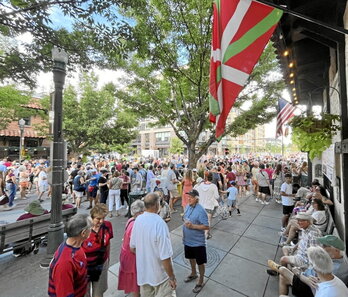 Ikurrina, iaz Boisen antolatu zuten Jaialdian.