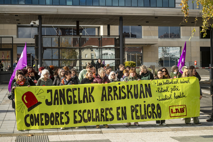 LABen mobilizazioa Lakuaren aurrean, iragan azaroan.