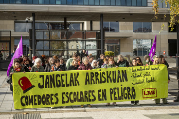 LABen mobilizazioa Lakuaren aurrean, iragan azaroan.