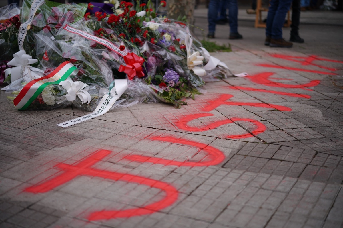 EH Bildu pide en Madrid que el Gobierno español reconozca su papel en la masacre del 3 de marzo