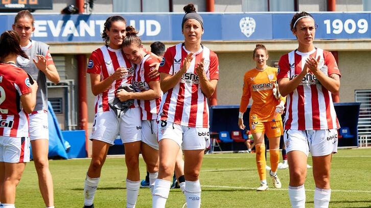 Itxaso Uriarte, con la camiseta del Athletic.