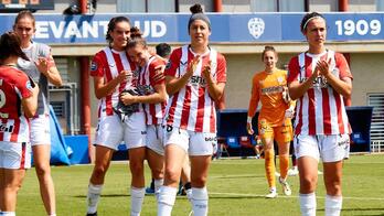 Itxaso Uriarte, con la camiseta del Athletic.