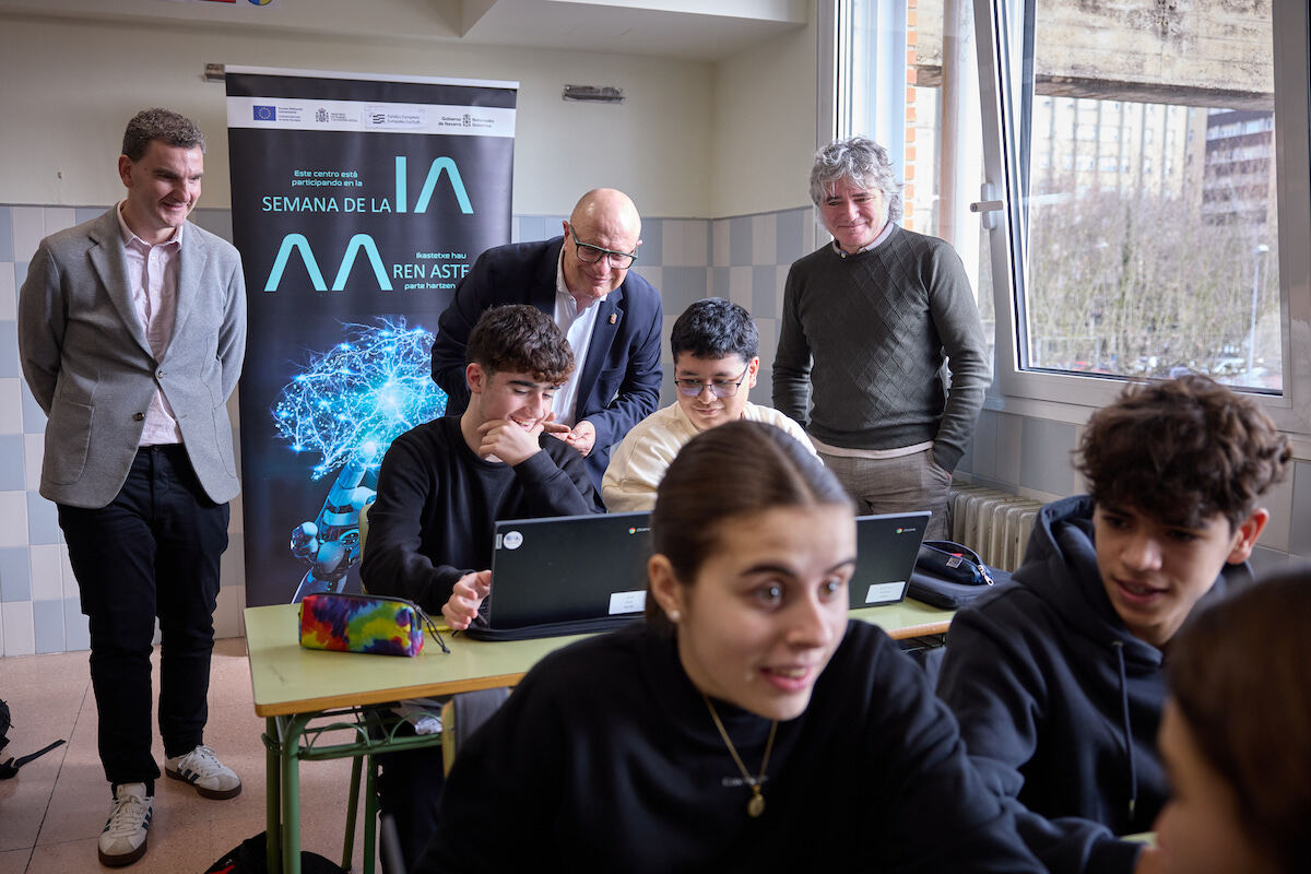 Inteligencia Artificial en las aulas navarras desde una perspectiva crítica, ética y humanista