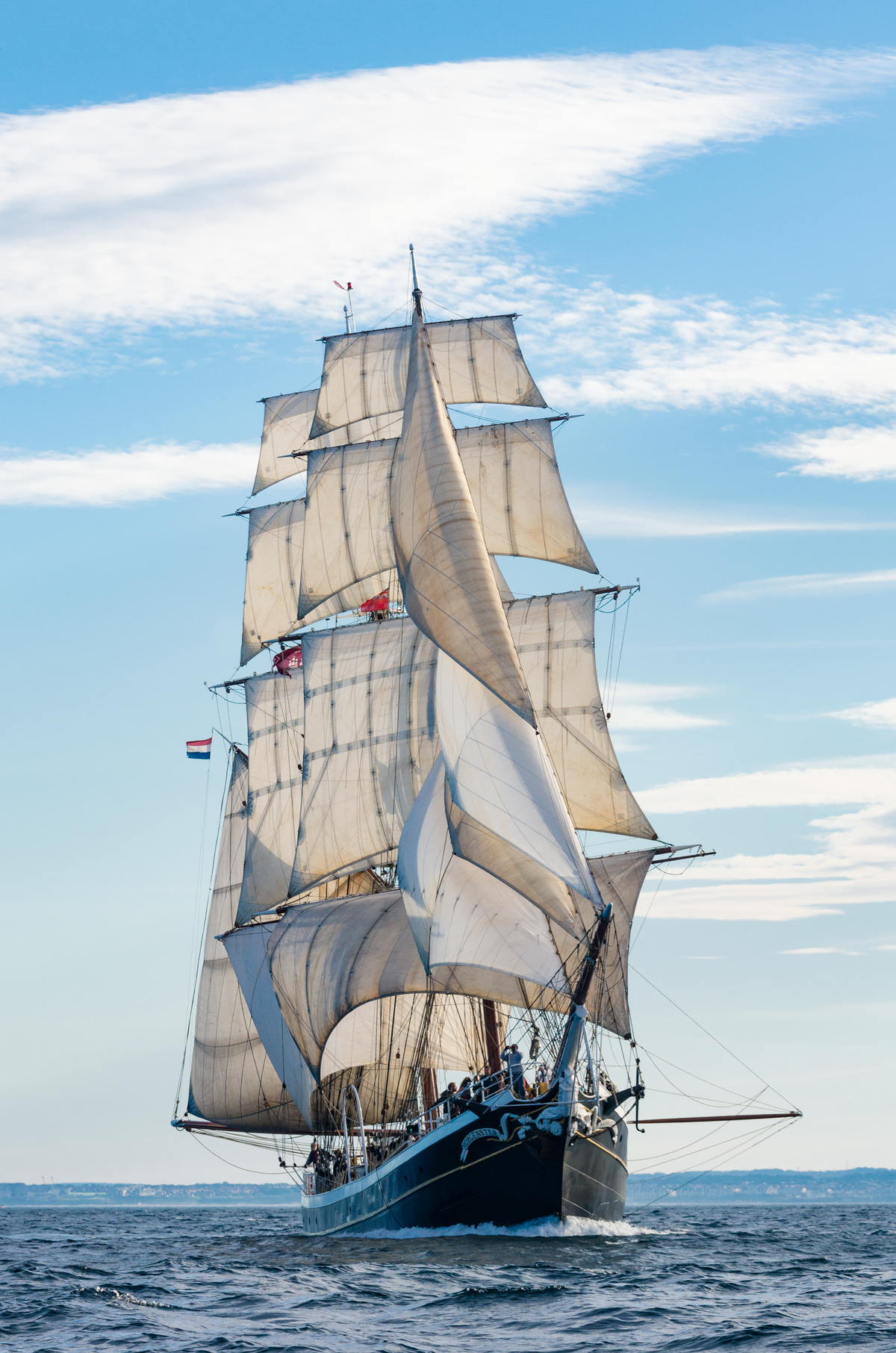 ‘Morgenster’ belaontzi erraldoia etorriko da Pasaia Itsas Festibalera
