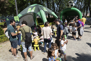 Participantes en la fiesta de Sortzen del pasado año.