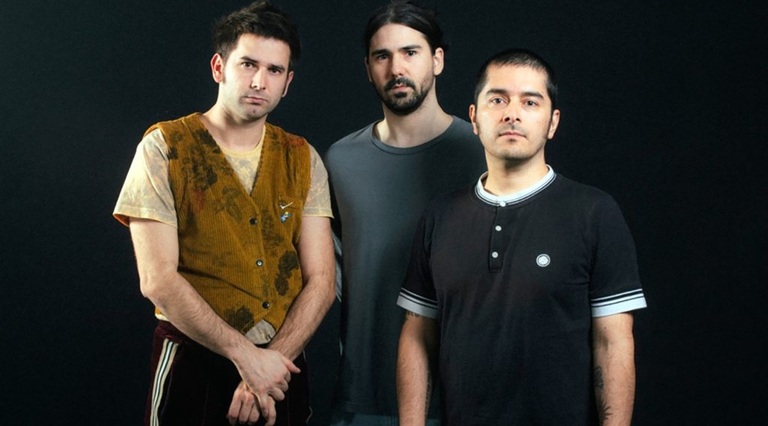  ‘#3’ diskoa aurkeztuko du Lukiek taldeak zuzenean.