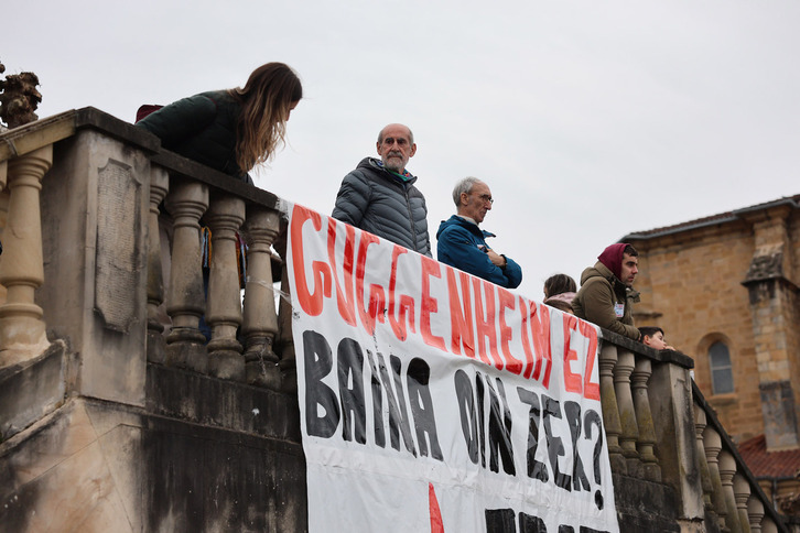 Fiesta de Stop Guggenheim para celebrar la paralización del Guggenheim en Urdaibai