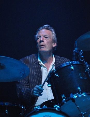 Andrew Ranken, batería de The Pogues.