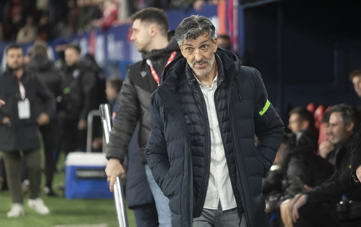 Imanol Alguacil, destituido del cargo de entrenador del Al-Shabab saudí