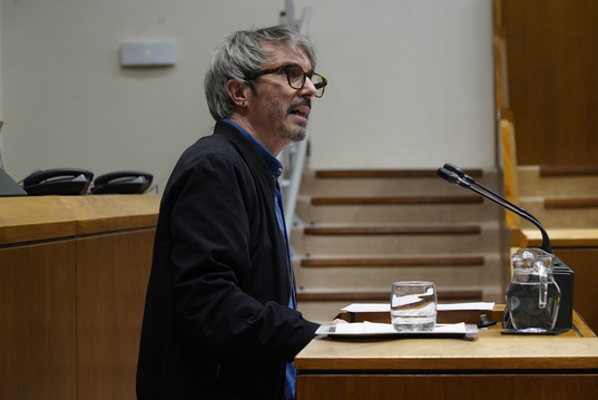 Josu Aztiria legebiltzarkidea ostegun honetako osoko bilkuran.