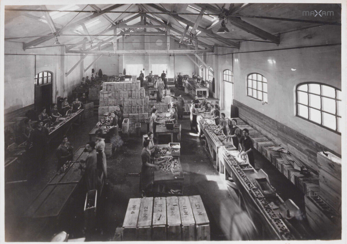 Dinamiterak lantegian, 40ko hamarkadan.