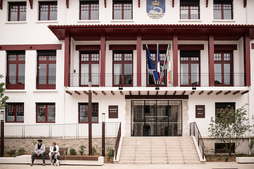 Hendaiako bikote bat zigortu du Paueko auzitegiak.