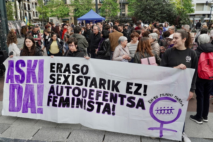 Imagen de archivo de una concentración contra la violencia machista en Donostia.