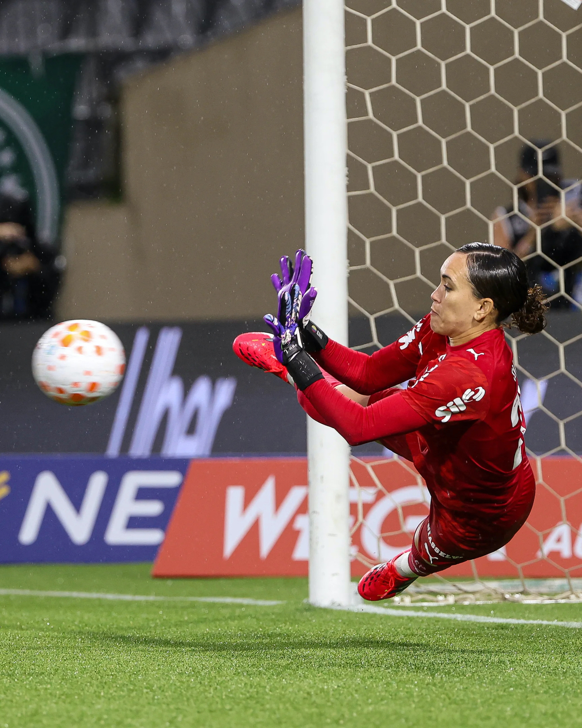 Kate Tapia, gran protagonista en la final de Supercopa en Brasil. (Palmeiras)