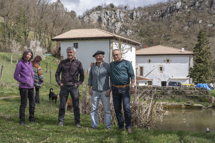 Ya se están desarrollando iniciativas de vivienda colaborativa, como la de Lurkoi, en la localidad arabarra de Maeztu.