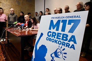 Bilbon egin dute agerraldia.