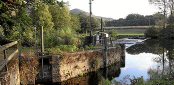 Dans la vallée de Baigorri, il existe plusieurs barrages hydroélectriques. © Alain KRAUSZ