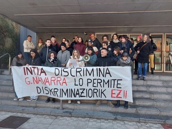 Una de las concentraciones realizadas por los trabajadores ante el Departamento de Desarrollo Rural y Medio Ambiente del Gobierno de Nafarroa.