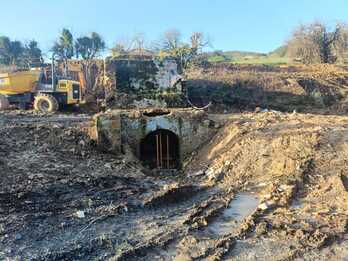 Esto es lo poco que han dejado las máquinas del antiguo molino de Goikoerrota.
