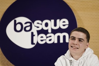 Oier Ibarretxe Basque Teameko boxelariak profesionaltsunean egingo du debuta