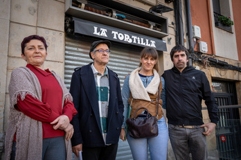 Erdozia, Aristi, Zabala y Lizarralde, junto al bar la Tortilla, ahora cerrado.