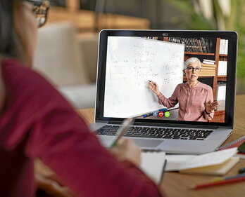 Ingurune digitaletan, irakaslearentzat zailagoa da ikaslearen ikaste-prozesua jarraitzea.