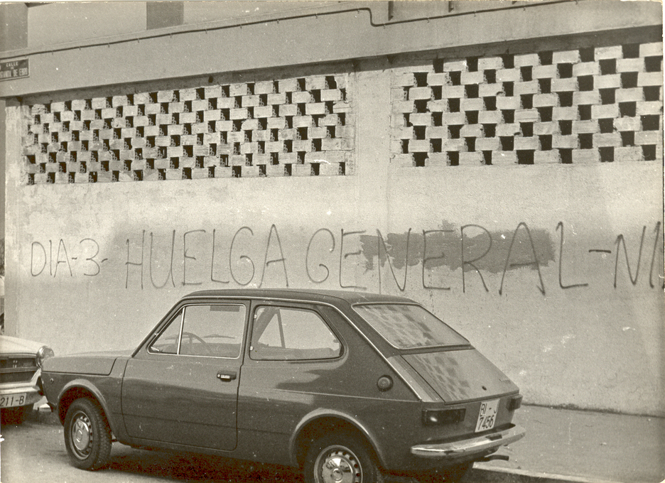 Pintada bat Gasteizen, martxoaren 3ko grebaren alde.