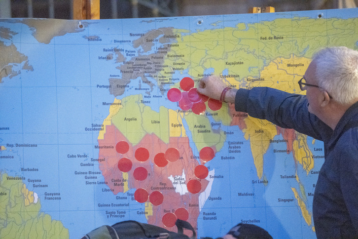 Gerrarik Ez kolektiboak Gasteizen deitutako elkarretaratzea.