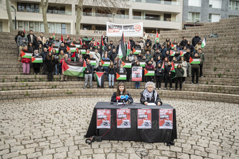 Palestinarekin Elkartasuna plataformaren prentsaurrekoa martxoaren 27ko elkarretaratze deialda burutzeko.