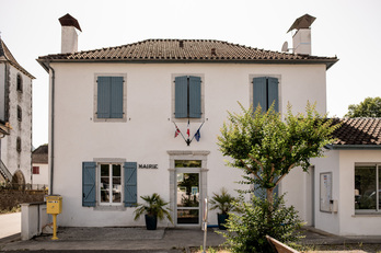 Les bureaux de vote seront ouverts de 8 heures à 18 heures à Menditte.