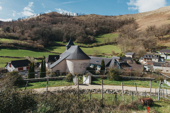 Les bureaux de vote seront ouverts de 8 heures à 18 heures.
