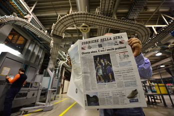 Ejemplares del ‘Corriere’ en la rotativa.