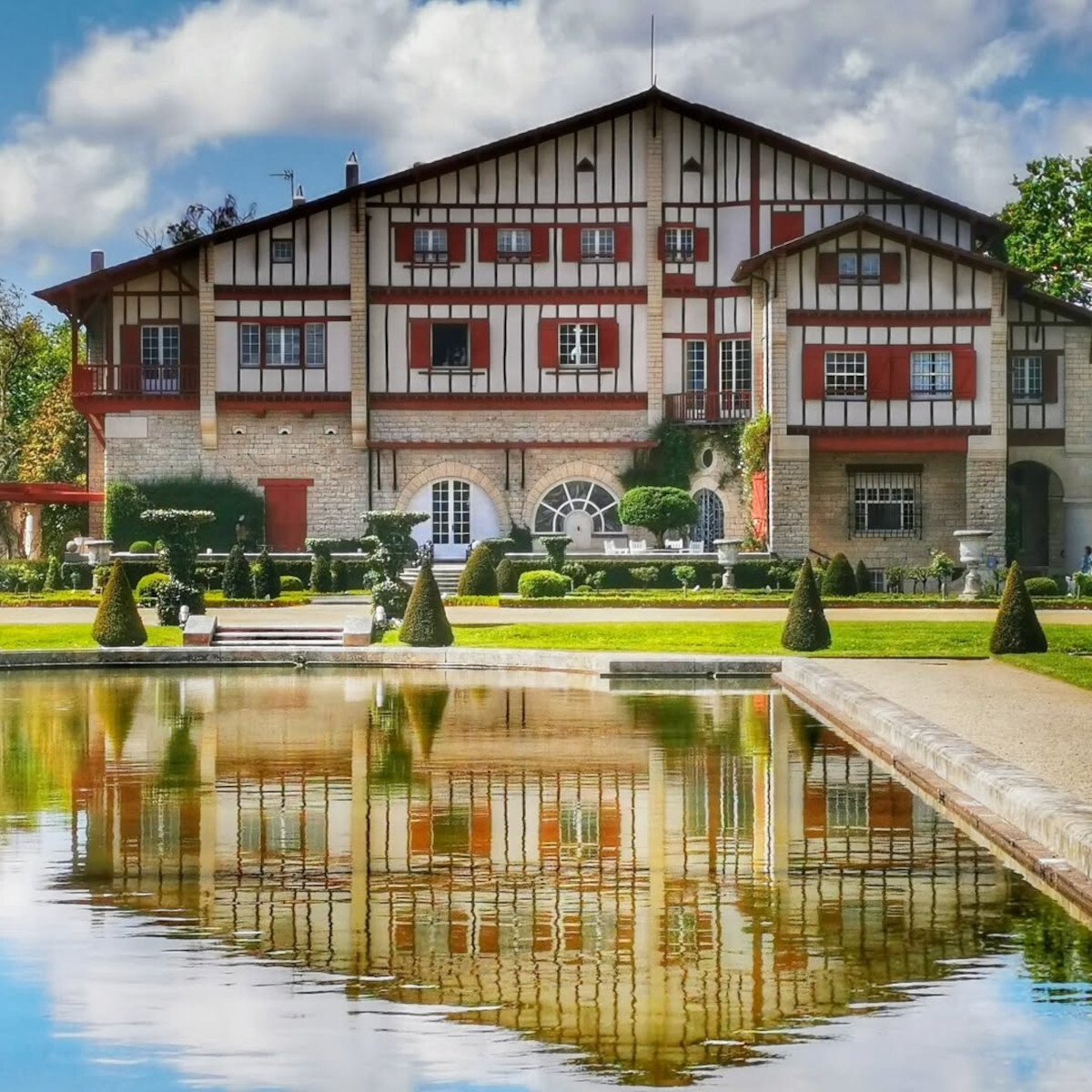 Arnaga etxea (Marko Ganuza)