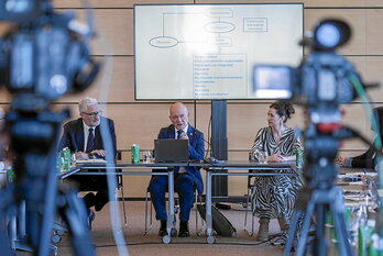 Perez Iglesias sailburua iragan astean egindako agerraldi batean.