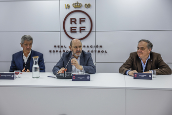 Reunión de los presidentes de la Real, Atlético y la RFEF.