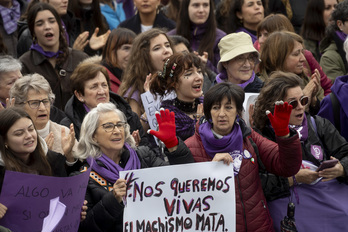 Cartel contra el machismo en la marcha del domingo en Iruñea.