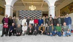 Foto de familia de representantes de las compañías vascas presentes en esta edición de dFeria.