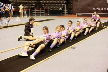 Ibarrako taldea eginahal betean, emakumeen 540 kiloko mailan brontzea lortuz.