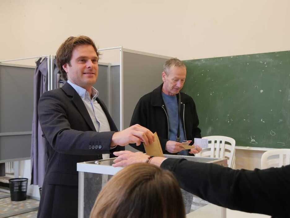 Jean-Baptiste Dussaussois-Larralde a voté à l’école Jules-Ferry.