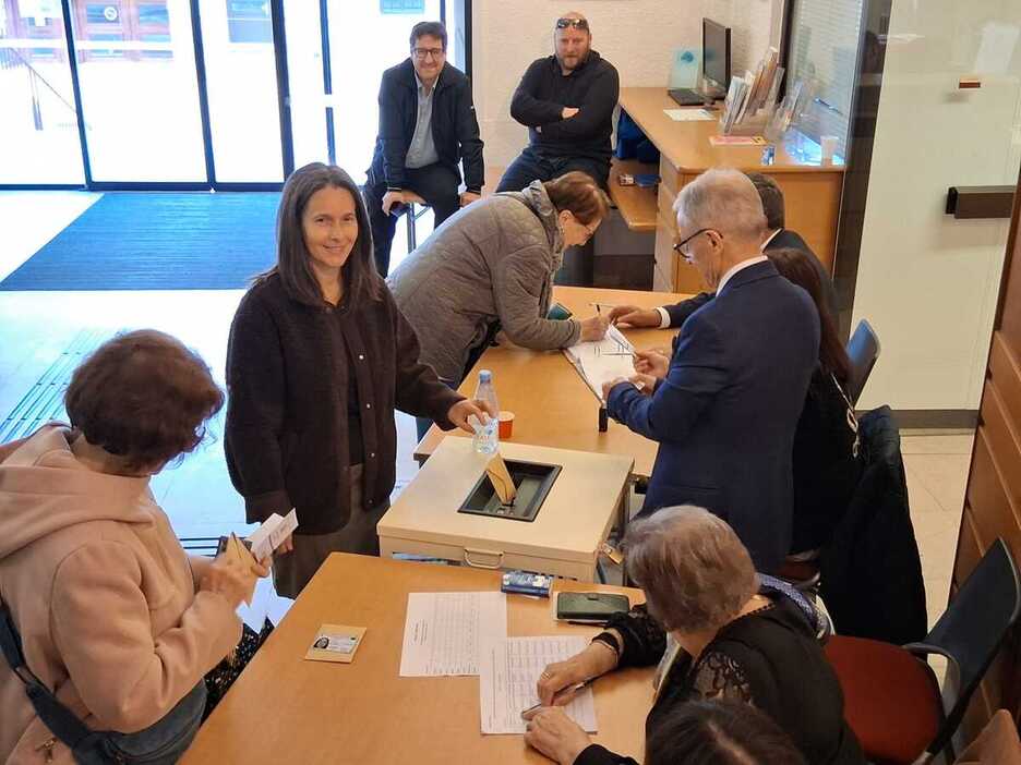 ... Laetitia Navarron...