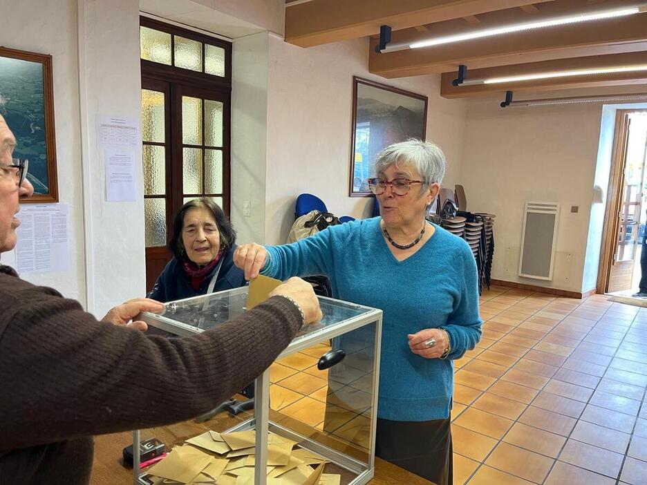 À Ispoure, Cécile Senderain est allée voter dans la matinée.