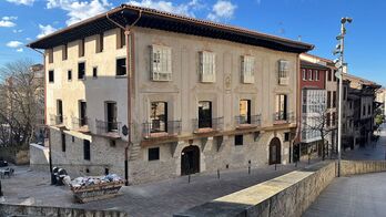 Maturana-Berastegi Jauregia, lanetan.