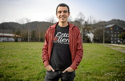 Pello Zabartek Gerediaga elkartearen Durangaldeko Ikerlari Gazteen Saria eskuratu zuen «Bitor Garitaonaindia. Euskal Pizkundean dagokion lekuaren bila» lanarekin.