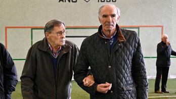 Etura, junto a Iribar, en una de sus últimas apariciones públicas.