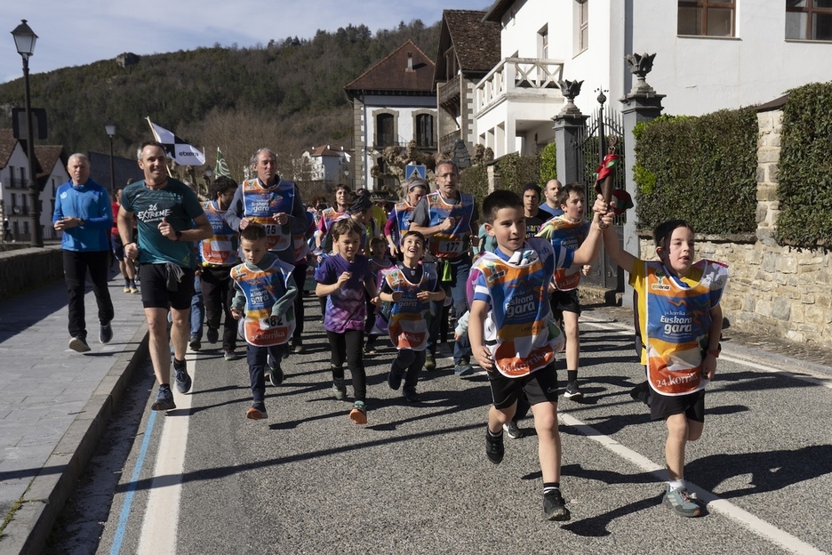 Vendredi 20 mars Otsagabia s'est réveillé avec la Korrika.