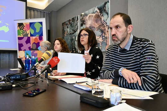 De izquierda a derecha: Susana Piera Moreno, Sonia González Martín e Iñigo Odriozola Beitia.