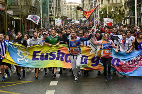 Jendetza bildu du Donostian Korrikak Jendetza bildu du Donostian Korrikak